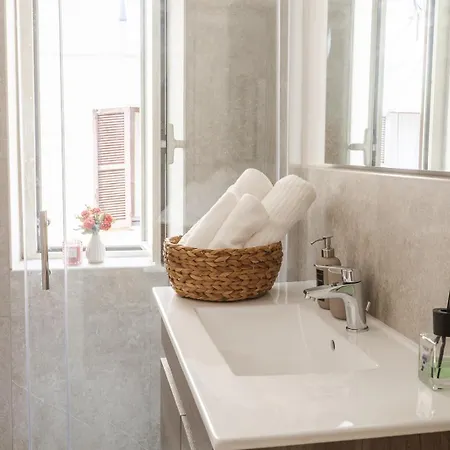 Vaticano Domvs - Ai Musei Vaticani Rome